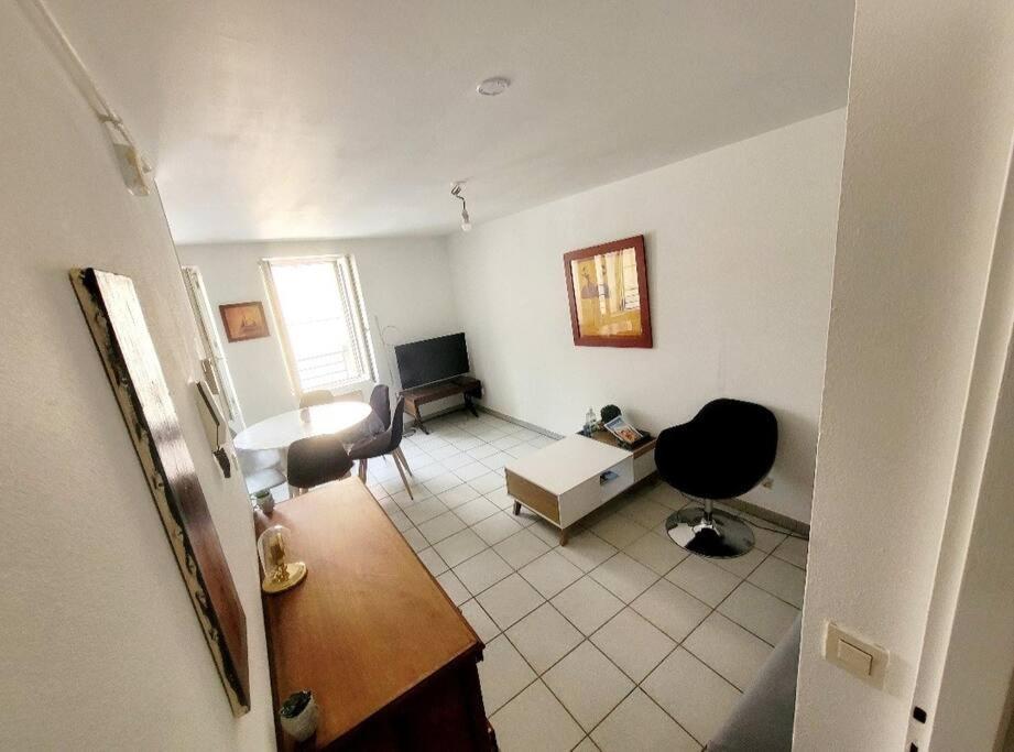 Appartement 2 Chambres Centre Ville Au Calme Valence  Eksteriør billede